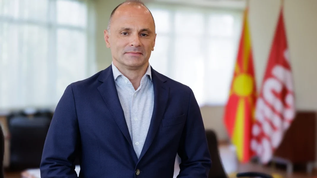  Bombat  kthehen sërish  Filipçe  kopjon  modelin e Zaevit