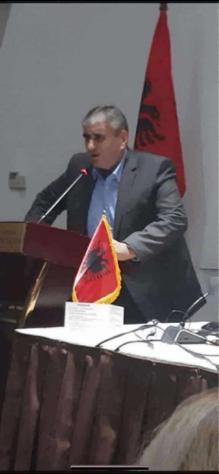 MËRGATA SHQIPTARE  SHTYLLA QË MBAJTI KOMBIN NË KËMBË  NDËRSA DISA SOT E GODASIN NGA STUDIO TË ZAPTUARA