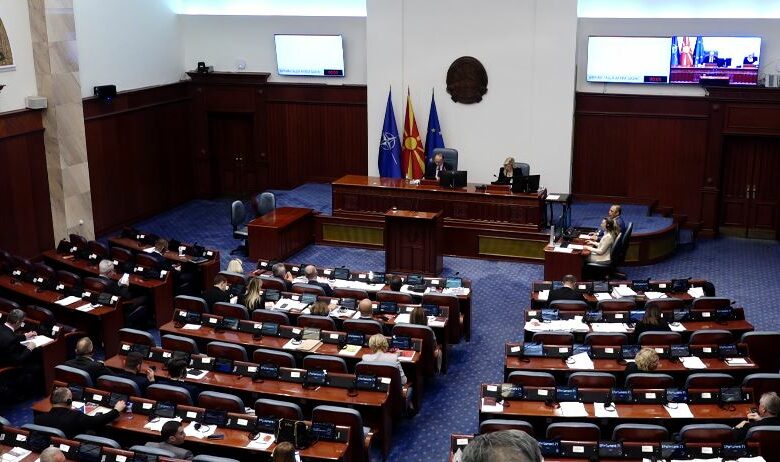 Debati në Kuvend  përplasje për ish kryeministrin Nikolla Gruesvki