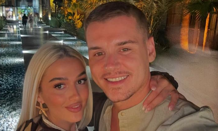 Adrit dhe Ilirianës u vidhet vetura në Maqedoninë e Veriut  kërkojnë ndihmë për ta gjetur