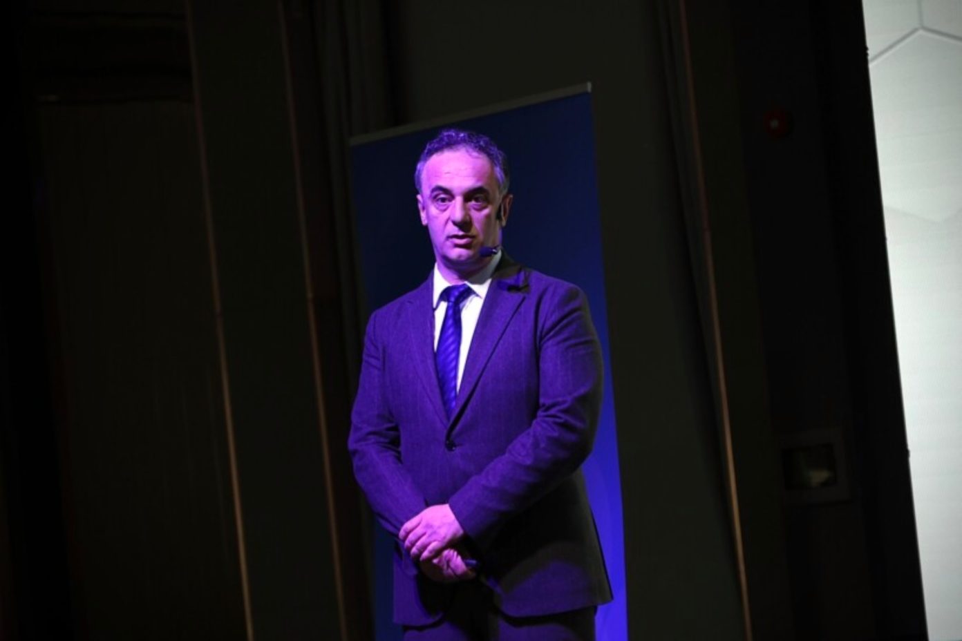 VLEN  Më pak rrëmujë  më shumë rregull në shëndetësi me Azir Aliun