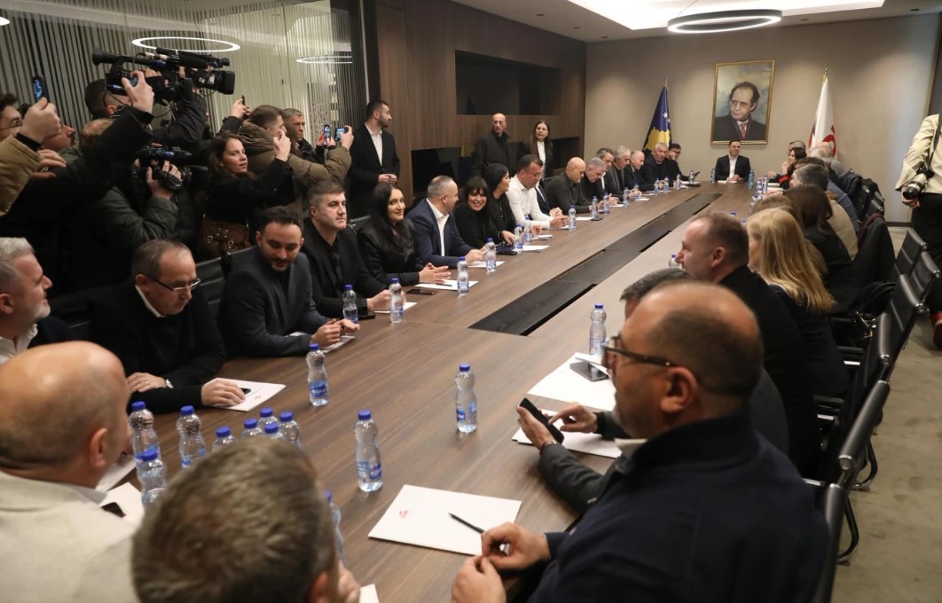 LDK ja mban Kuvend  Kryetar i ri apo vazhdim me Abdixhikun