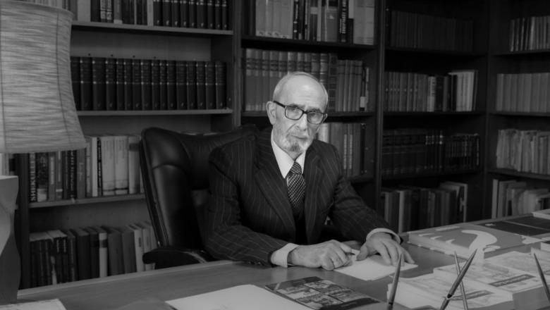 Kuvendi i Kosovës nderon Rexhep Qosjen me seancë të veçantë  në mesditë vazhdon seanca plenare