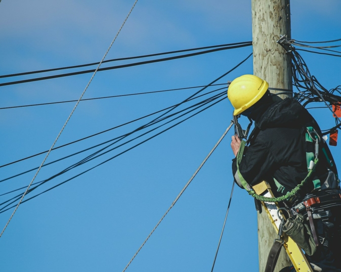 Tre fshatra në Kumanovë pa energji elektrike sot