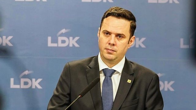 Abdixhiku kandidat për kryeministër  Askush që beson në demokraci e rugovizëm s do t ia linte Kosovën në dorë një njeriu