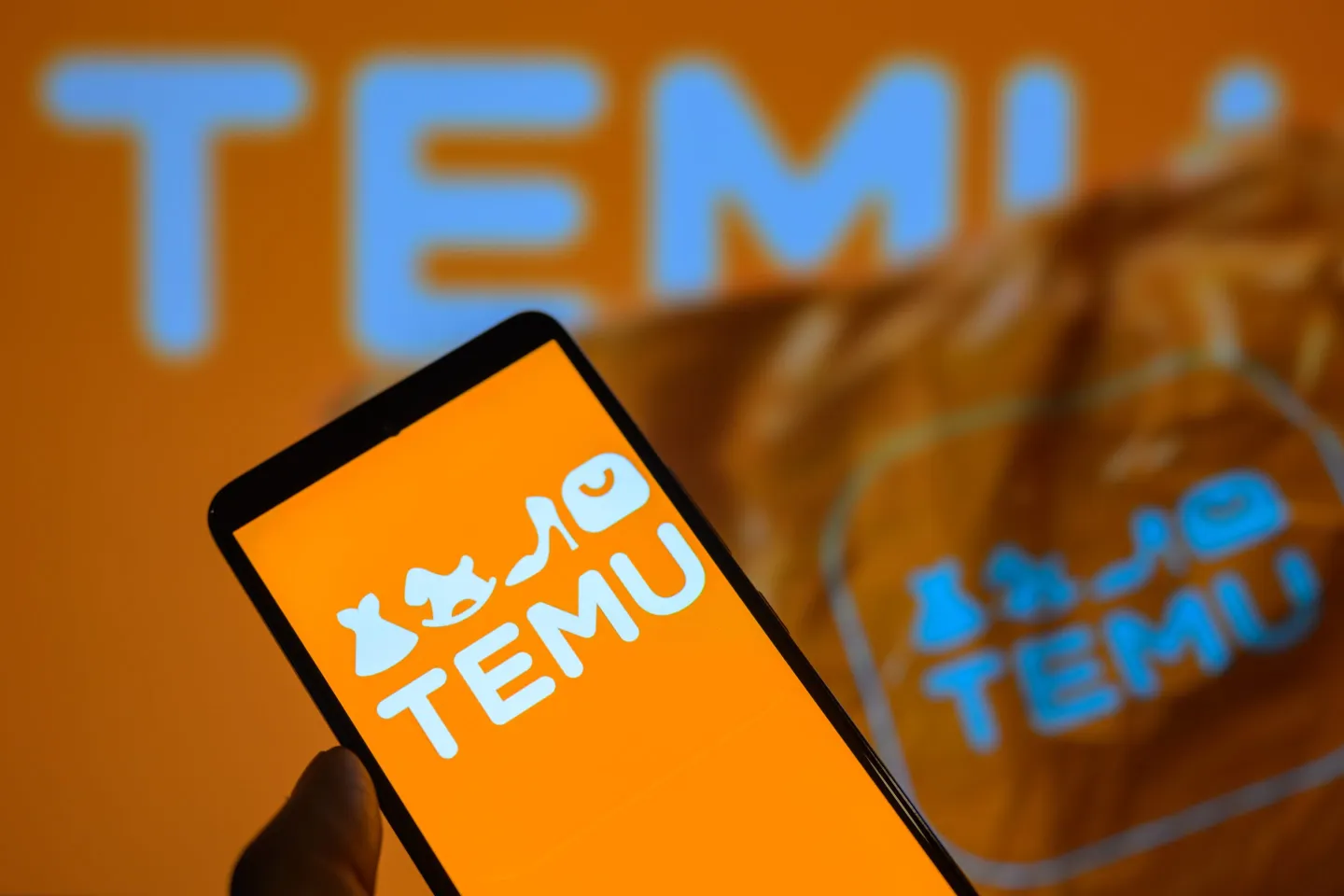Produkte të rrezikshme  Komisioni Evropian gjobit  Temu  me 200 milionë euro