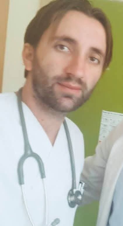 Një mjek shqiptar si specialisti DR ZEKIRJA SHAHINI që trajton mushkërit e bardha