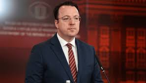 Maqedonia ofron subvencion 12 € për karrige   Ryanair  kërkon 25 €  Nikolloski  Kërkesat e tyre janë të pamundura për t u realizuar 