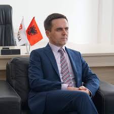 VLEN i nuk ka kërkuar largimin e ambasadorit Meidani  thotë Kasami