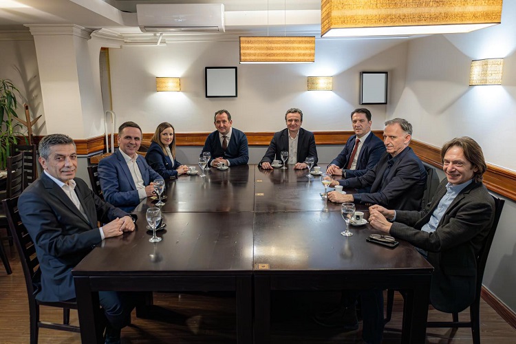 Kurti vjen në Kongresin e bashkimit të VLEN it