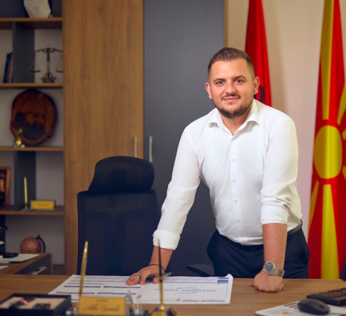 Albi Qamili: Buzhala e Latifi i ofendojnë shqiptarët e Tetovës, vetëm se nuk iu nënshtruan Ali Ahmetit