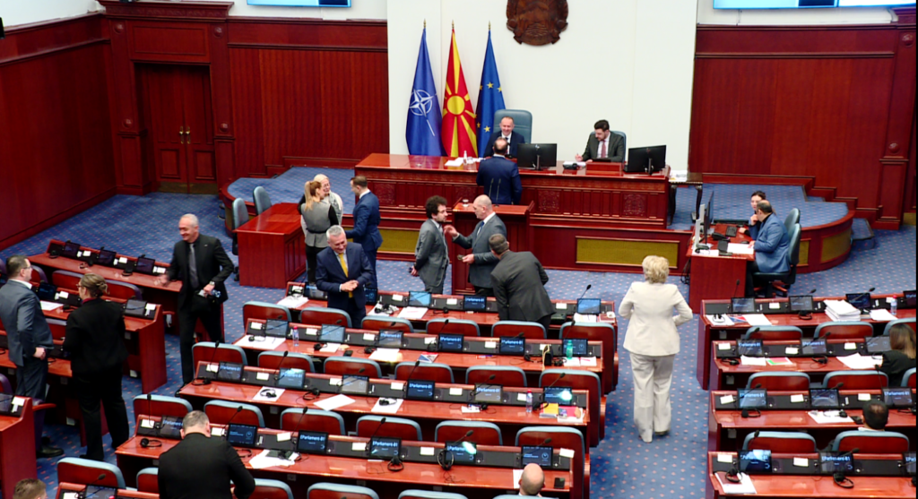 Në Kuvendin e Maqedonisë së Veriut kaloi në lexim të parë propozimligji për përfaqësim të drejtë dhe adekuat