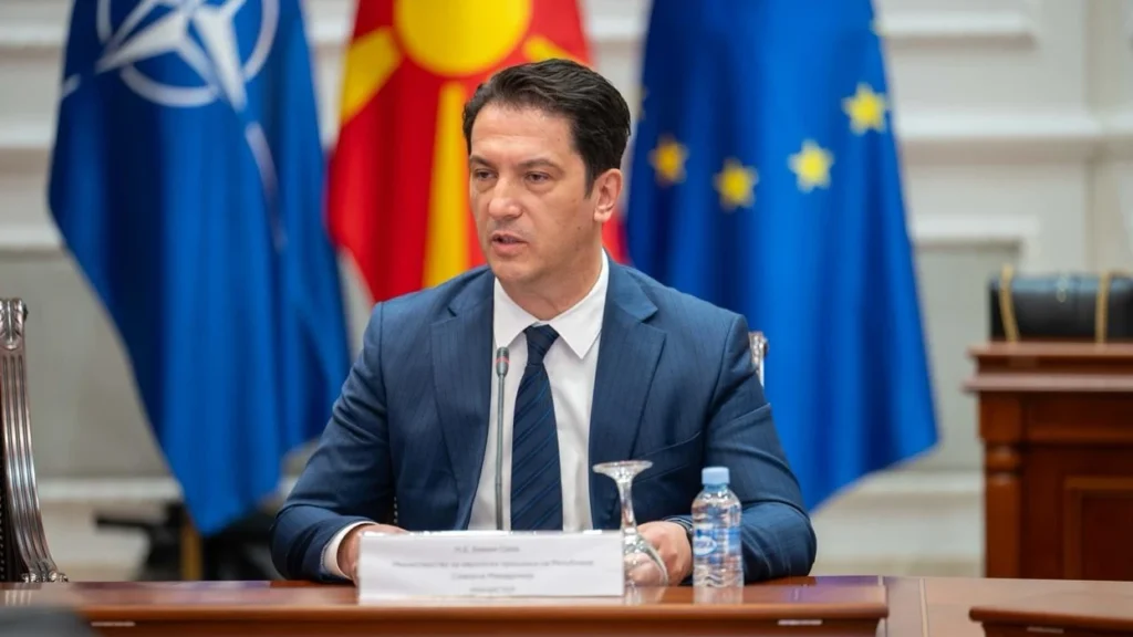 Sali: Nëse ndonjë funksionar i VLEN-it është lodhur, duhet të tregojë! Flet edhe për Fatmir Limanin!
