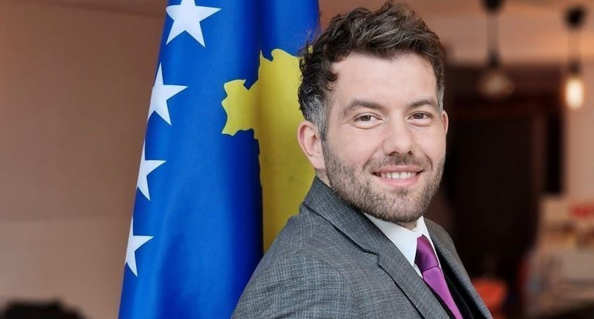  Na e kena ditë  tash ka prova    Gjinovci kërkon hetim për skandalin e analistëve