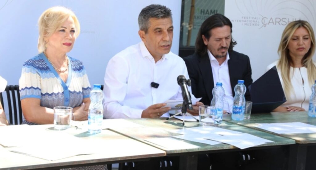 Mexhiti: Prej sot fillon edicioni i parë i festivalit ndërkombëtar “Çarshija” nën drejtimin e Inva Mulës dhe Dëshira Ahmetit