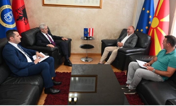 Shqiptarët në Maqedoninë e Veriut përballë eksperimentit të rrezikshëm të unitarizmit!