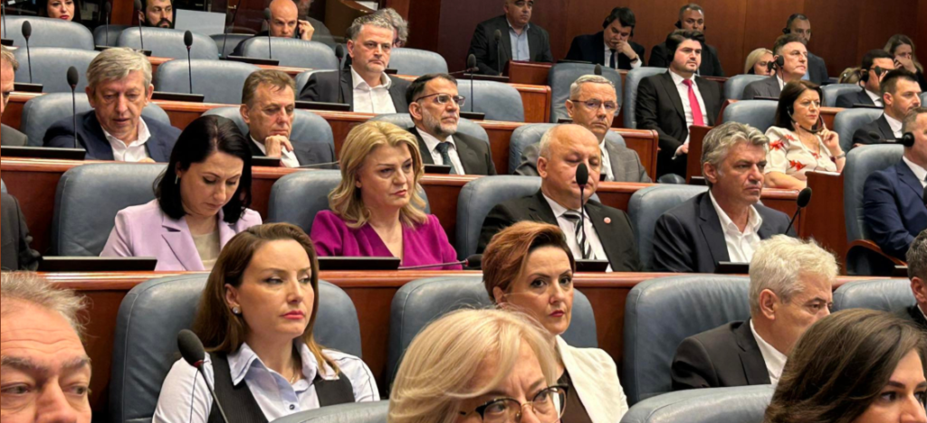 Ligjet për arsimin e lartë do të presin shtatorin, BDI e pezulloi bllokadën por jo kushtet
