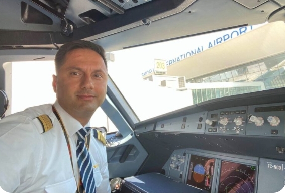 Gostivarasi me karrierë 25 vjeçare në aviacionin ndërkombëtar