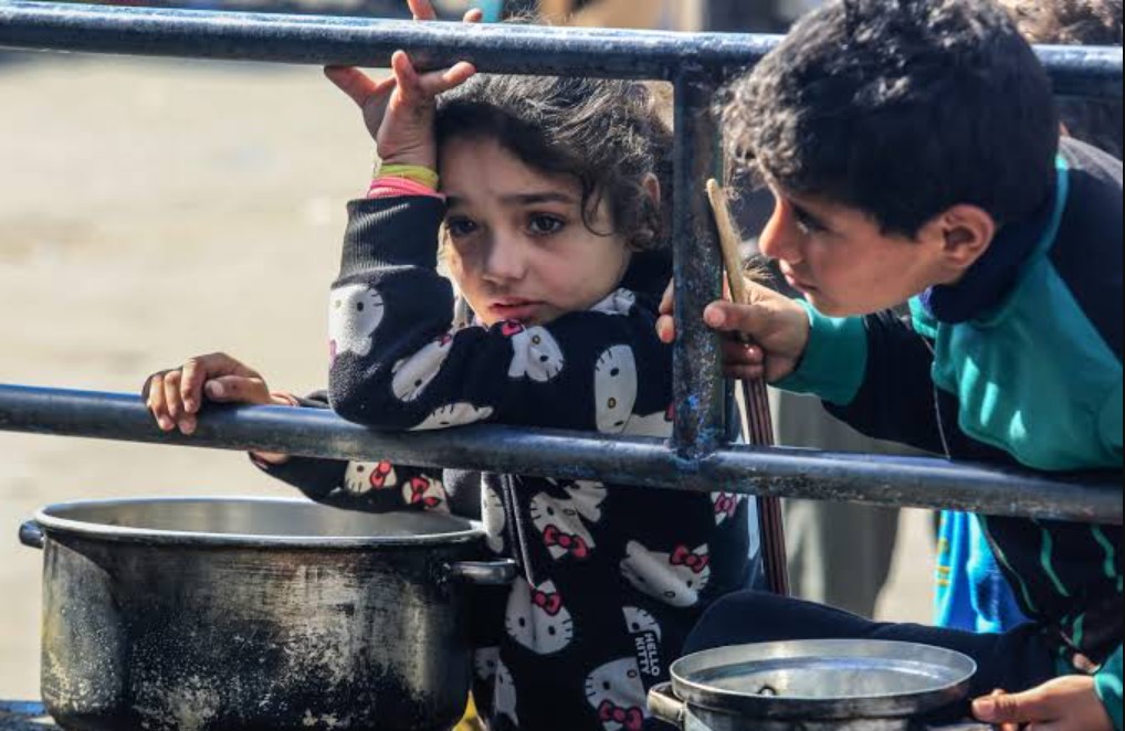Raporti: Rreth 370 fëmijë palestinezë mbahen në burgjet izraelite