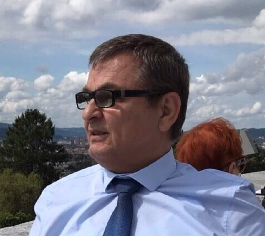 Kur diplomacia hesht, flasin armët!