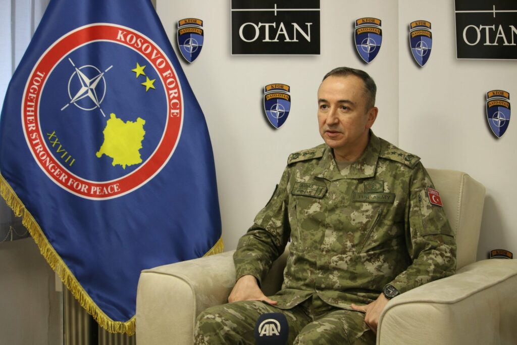 Kush e kërcënon Kosovën, si mbrohet ajo dhe pse KFOR komunikon shpesh me Serbinë, çfarë thotë komandanti Ulutash?