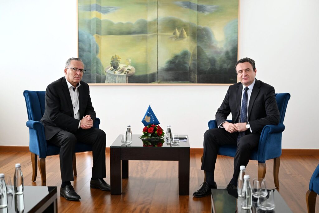 Kurti takohet me Hamzën, diskutojnë për vendimin e Gjykatës Speciale