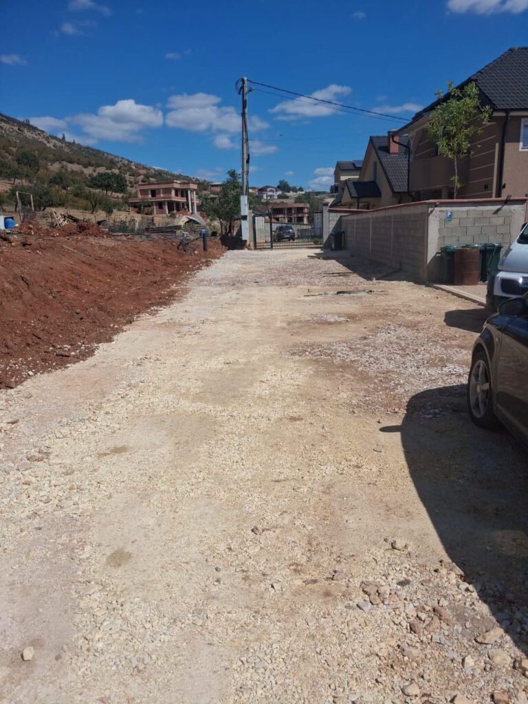 Edhe të dielën vazhdon puna në Haraçinë:Daut Beqiri – rrugë pas rruge, do t’i rregullojmë të gjitha rrugët e Haraçinës