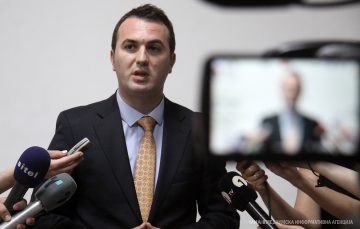 Arbër Ademi i përgjigjet Shasivari