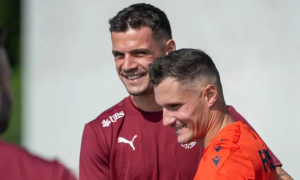 “Të gjithë bëjnë gabime!”, Taulant Xhaka në mbrojtje të Granitit dhe përgjigjet mediave zvicerane