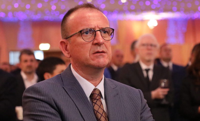 Taravari: Sonte shqiptarët i kanë sytë nga Haga – “Nesër Festa e Lirisë”