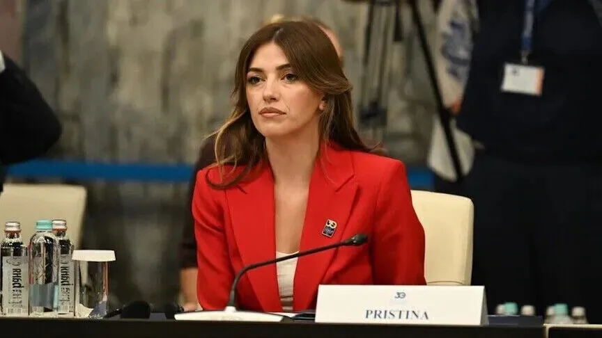 Raportohet se Haxhiu e ka dërguar në Qeveri projektligjin për ndryshimin e Ligjit për Dhomat e Specializuara