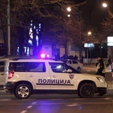 Policia me detaje nga përleshja me thika në Çair! Arrestohen dy persona, një 13-vjeçar në gjendje të rëndë shëndetësore