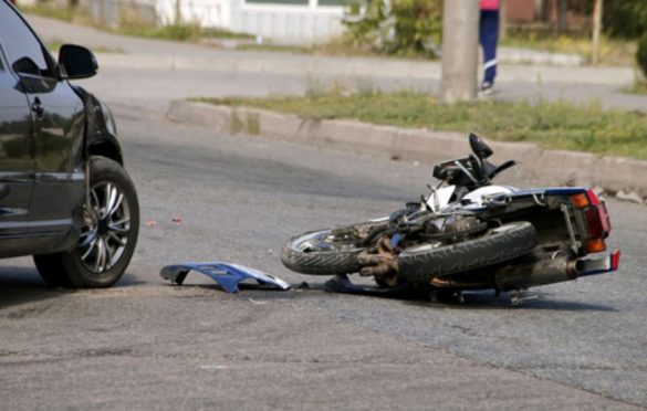 Tragjedi në rrugën Kriva Pallankë–Kumanovë: Motoçiklisti përplaset me mbrojtësen dhe humb jetën në vend