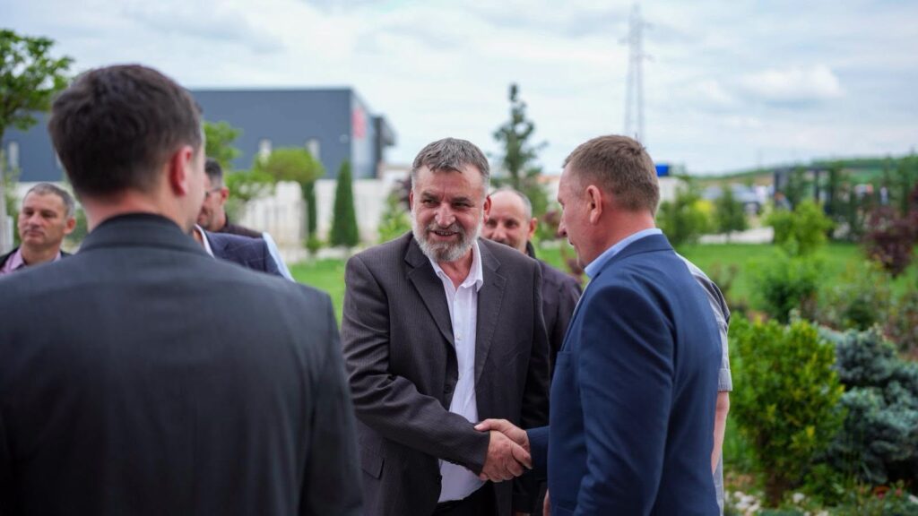 Një tjetër anëtar i LDK-së del kundër partisë