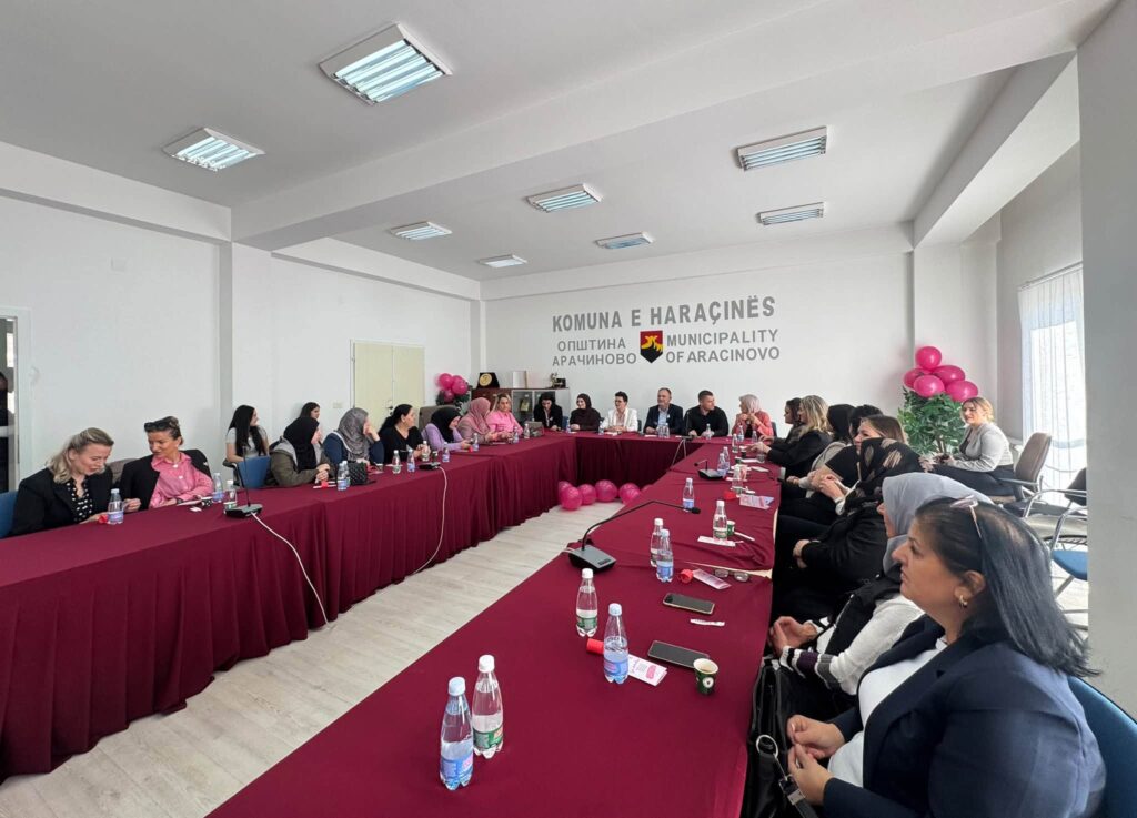 Daut Beqiri shënon Tetorin Rozë në Haraçinë, me ligjëratë vetëdijësuese për parandalimin e kancerit të gjirit