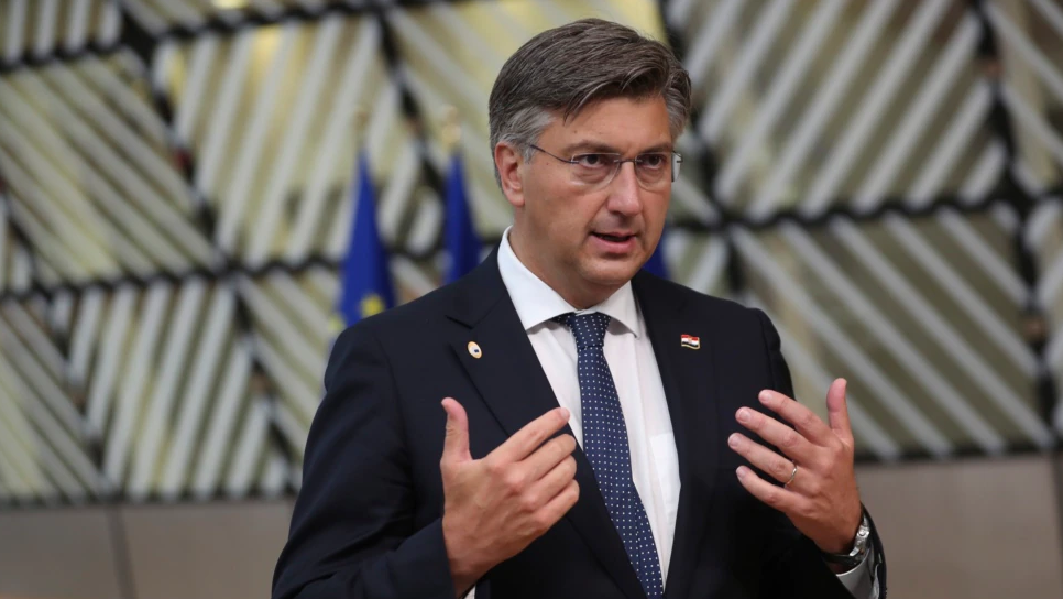 Plenkoviq: Të gjitha vendet fqinje duhet ta pyesin veten pse Serbia po armatoset në një shkallë të tillë