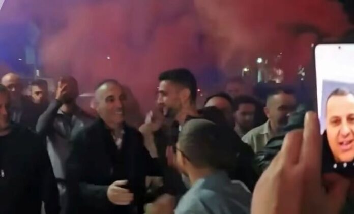 Mbrojtja e Artan Grubit kërkon falje për tubimin para shtëpisë së tij: “Nuk kishte prapavijë politike”
