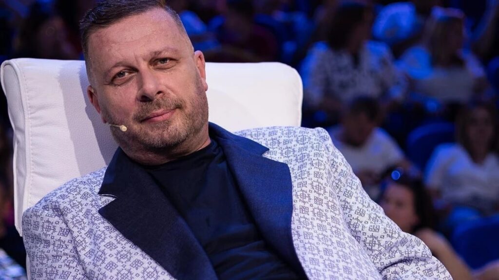 Skandal me video intime trondit estradën shqiptare, në fokus kompozitori Adrian Hila