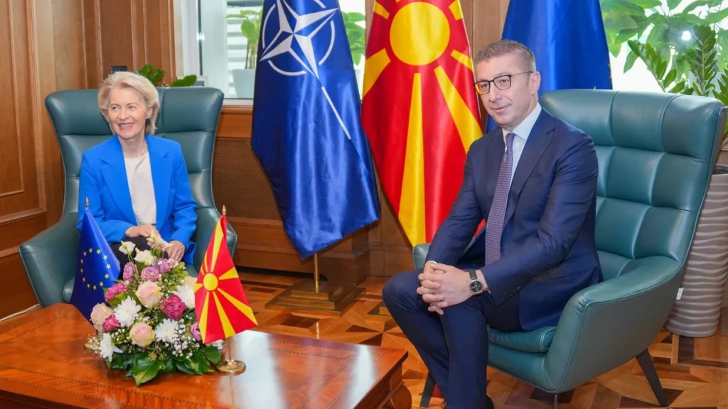 Mickoski: Von der Leyen më këshilloi që Mucunski të kërkojë takim në Sofje për Korridorin 8 dhe dialogun