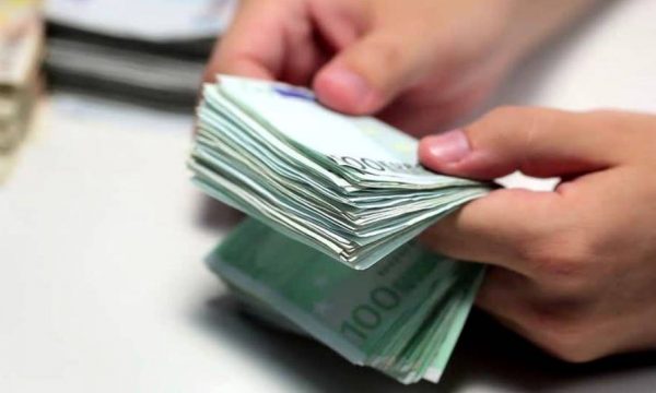 Dy femra nga Shkupi kanë vjedhur mbi një milion euro, blenin “Swarovski”, “Louis Vuitton” e “Dior”